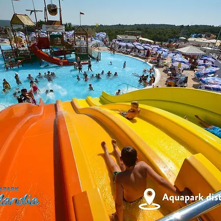 בית נופש Aminess Maravea Homes *