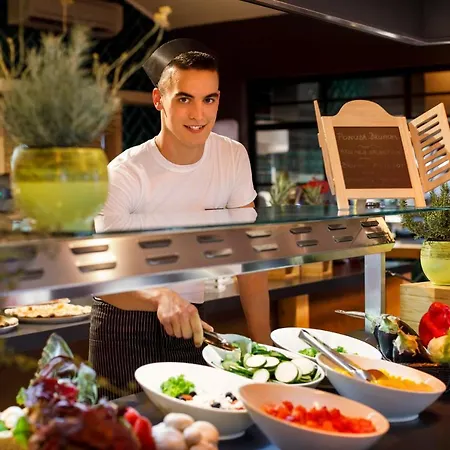 בית נופש Aminess Maravea Homes *